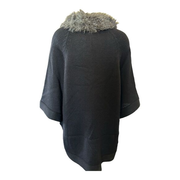 Coldwater Creek NWT Acrylic Wool Faux Fur Trim Cape Poncho Sweater  Sz XL/1X - Picture 2 of 4